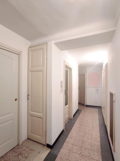 Bel Appartement Dans Le Centre De ميلان المظهر الخارجي الصورة